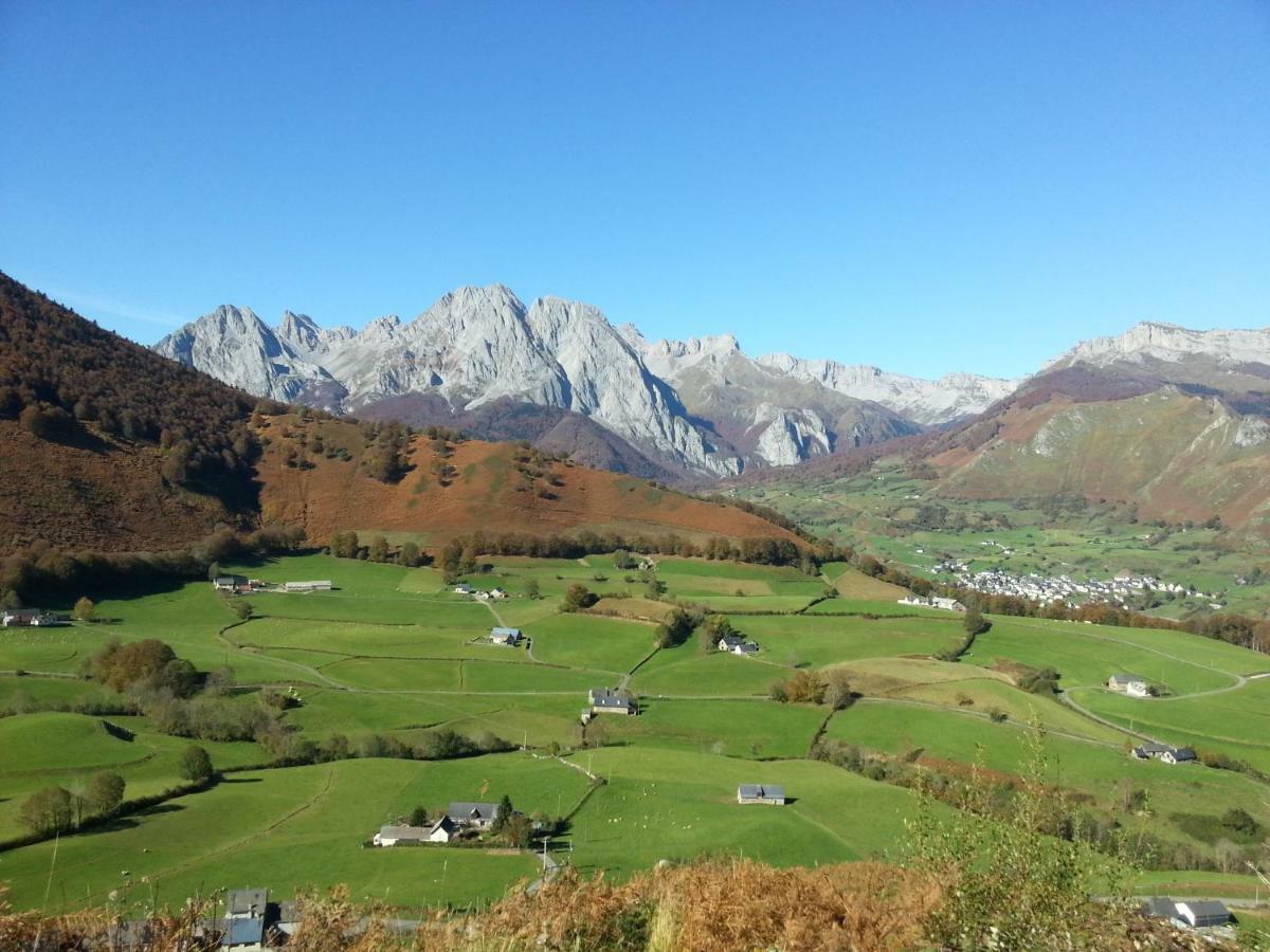 Gite De Montagne Du Plateau De Lhers- Accueil Randonneurs Accous Eksteriør bilde