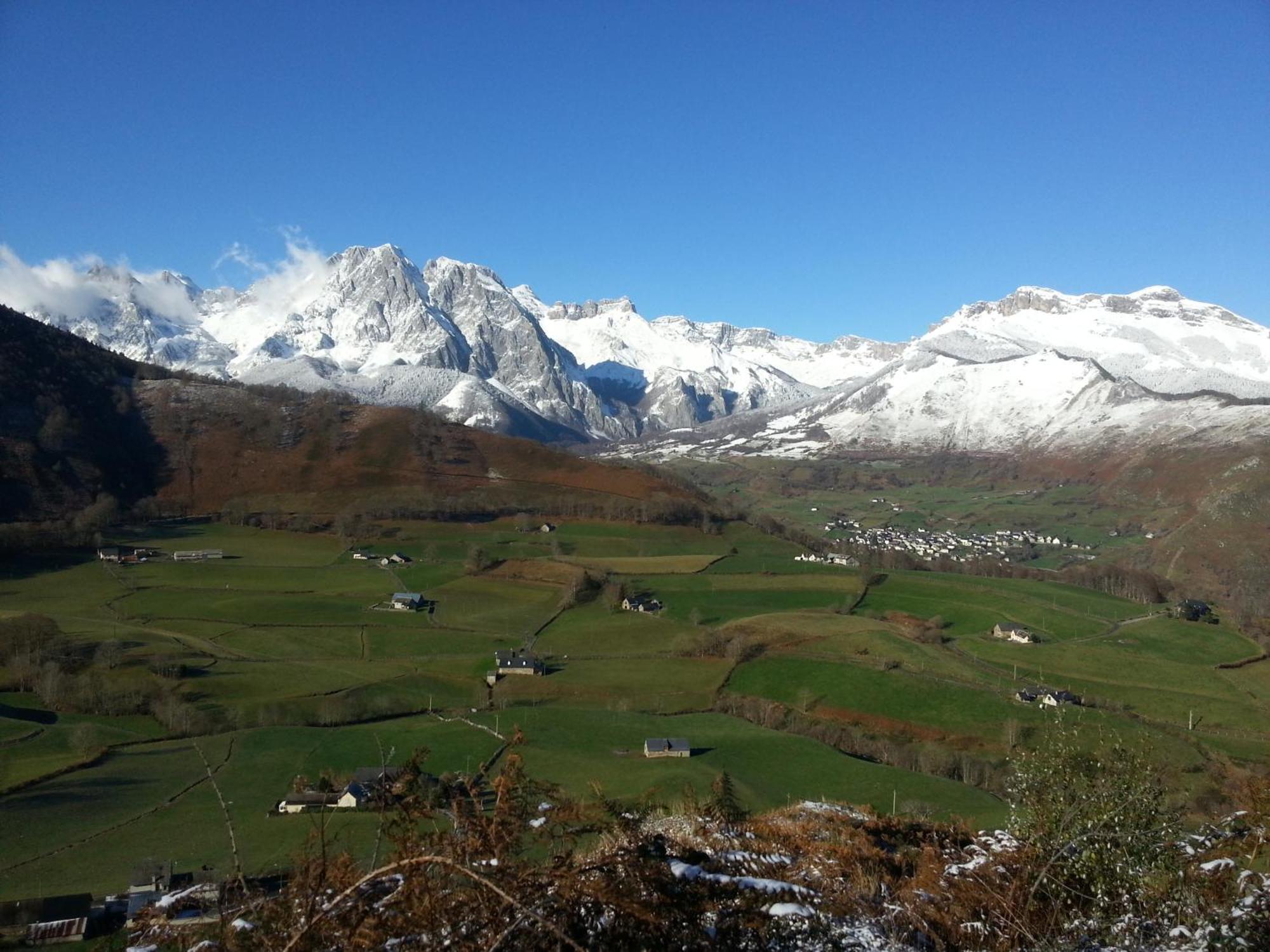 Gite De Montagne Du Plateau De Lhers- Accueil Randonneurs Accous Eksteriør bilde